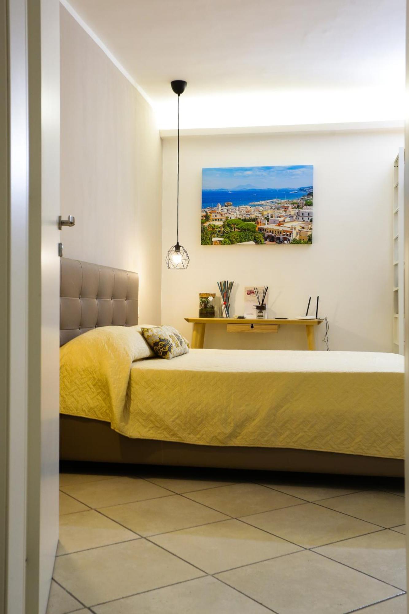 Domus Zapata Hotel Napels Buitenkant foto